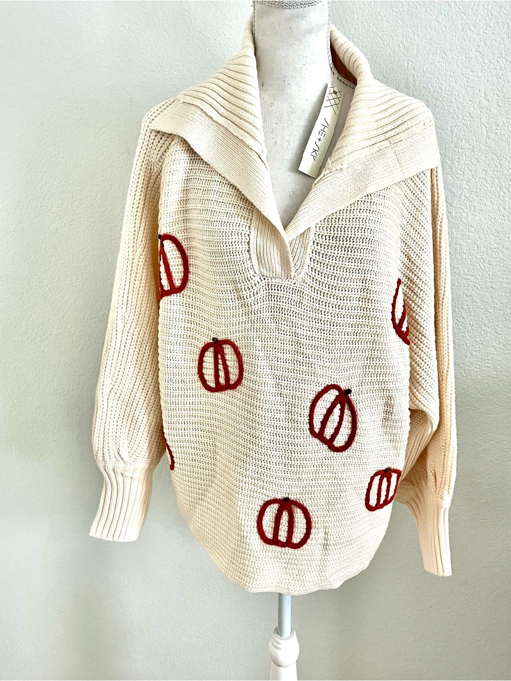 Cream Knit Sweater with Pumpkin Motif
